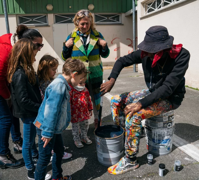 Conviés par Nadau Architecture, Milmurs a eu le privilège de produire la première édition du festival international d'art mural de la ville de Bègles.